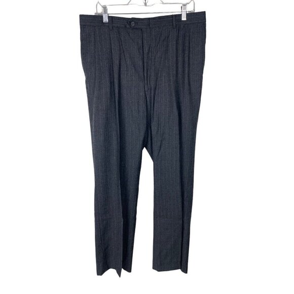 C&R Clothiers 2 Piece Suit 44R/36W Grey Pinstripe 2 Button Single Vent Jacket - Picture 11 of 16